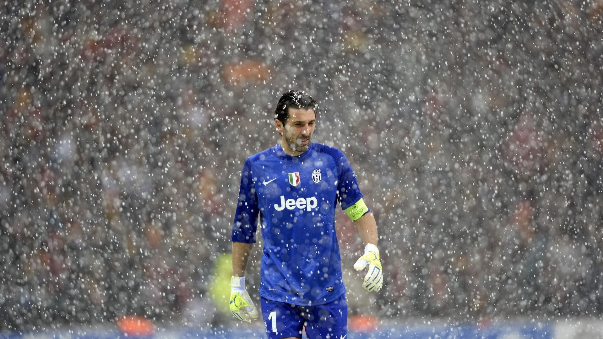 _赛场上的感人时刻:运动员互相鼓励传递正能量_,激励运动员的说辞